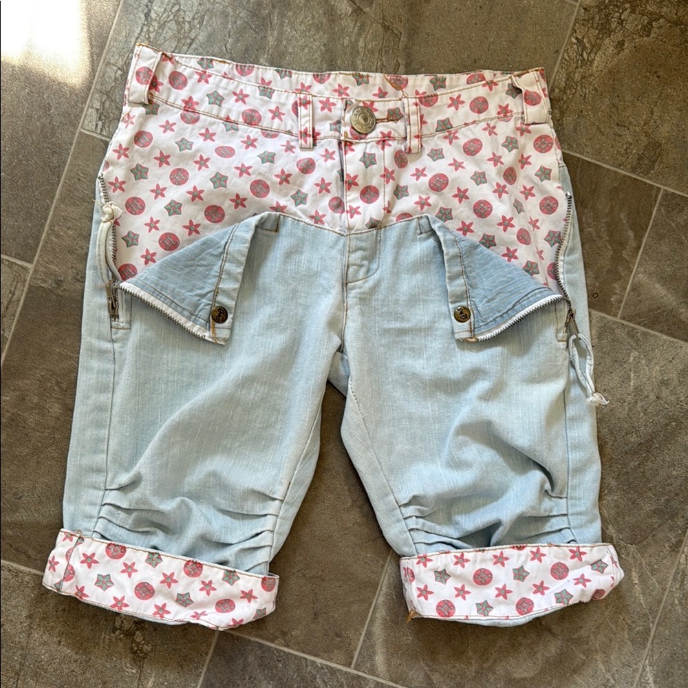Vintage ' Light Blue. Pink Star preppy Bermuda mod glam 80s 29” Cottagecore